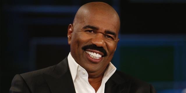 Steve Harvey Brought To His Knees By Contestant’s Inappropriate Answer ...