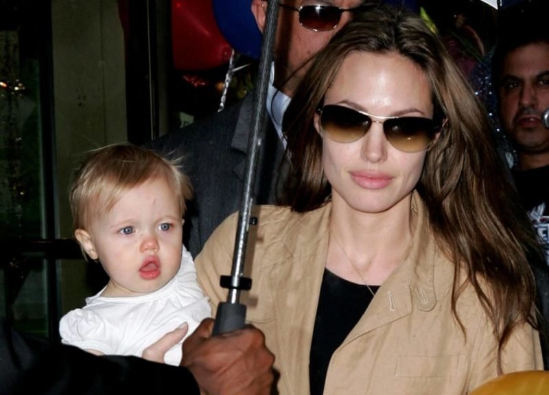 Angelina Jolie's 16-year-old daughter Shiloh started her first romance: see how the actress reacted