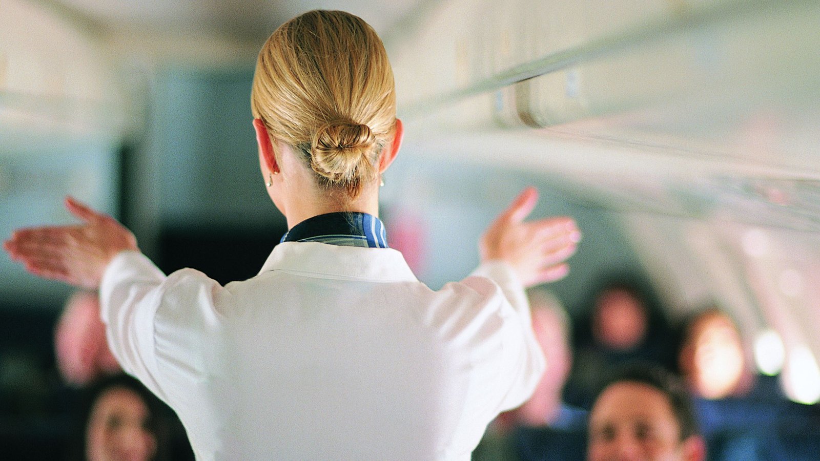 I'm a Flight Attendant in the Age of the Coronavirus | Glamour